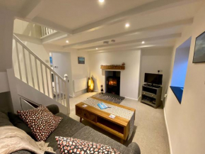 One Bedroom Cottage by Truabode Holiday Lets & Short Lets Perranporth With Parking & Wifi - Robin Cottage, Perranporth